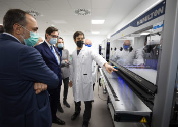 Salvador Illa avanza en Vigo que la vacuna contra la Covid-19 se habrá administrado a un nivel “suficiente” en primavera