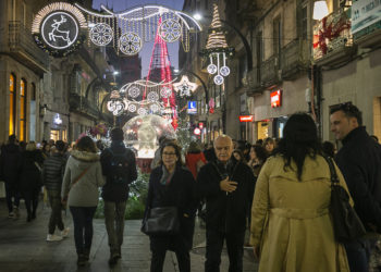 Marea de Vigo considera “ilegal” que persoal privado limite o tráfico peonil nas rúas durante o Nadal