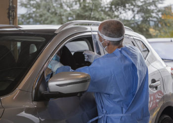 El área de Vigo se acerca a los 2.500 pacientes activos tras detectar 170 nuevos casos de Covid-19