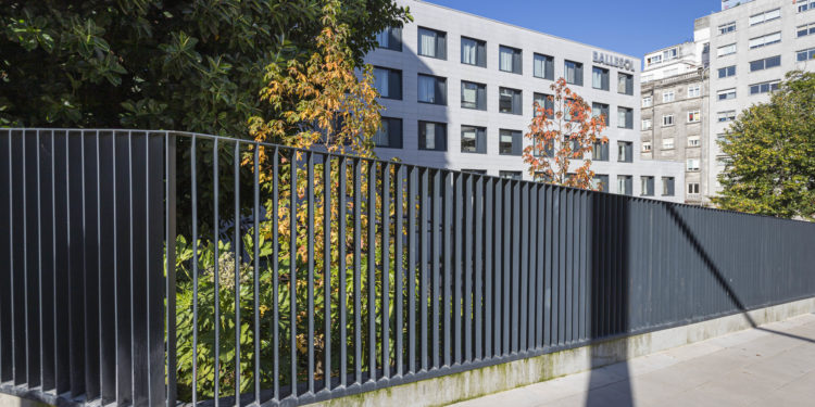 Dos fallecidas en hospitales de Vigo y una tercera en una residencia de la ciudad