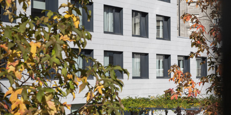 Fallecen cuatro personas en el Cunqueiro y en una residencia de Vigo