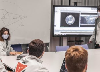 Nace Uvigo SpaceLab, unha plataforma para deseñar, fabricar e operar pequenos satélites e misións espaciais