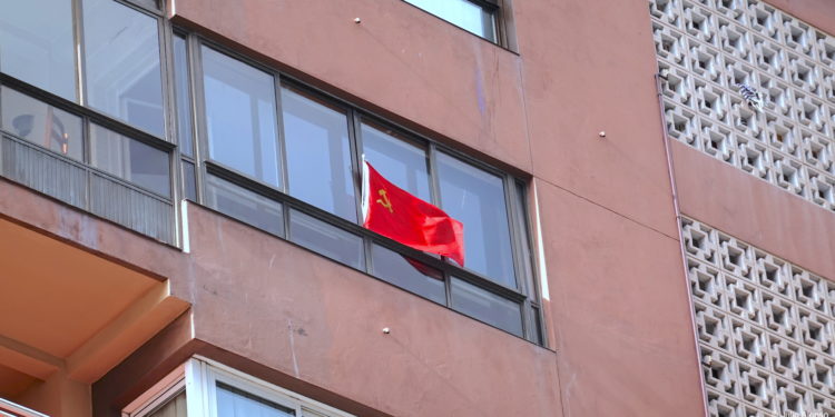 Banderas al viento