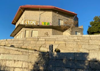 Nigrán expón ao público o plan para adaptar o edificio da Comunidade de Montes de Monteferro