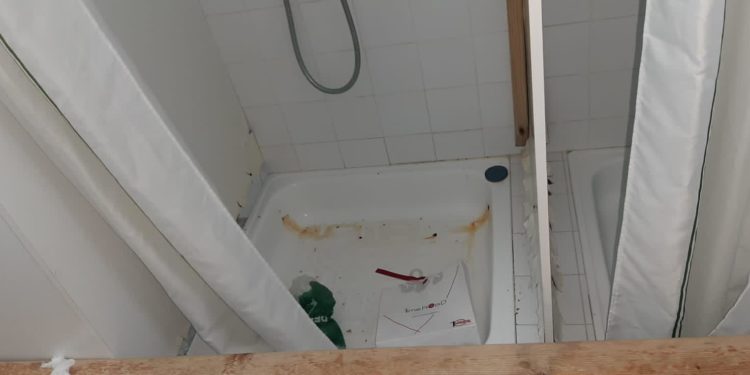 Piden unha inspección na residencia de Salvaterra polo “maltrato institucional” que sofren os usuarios