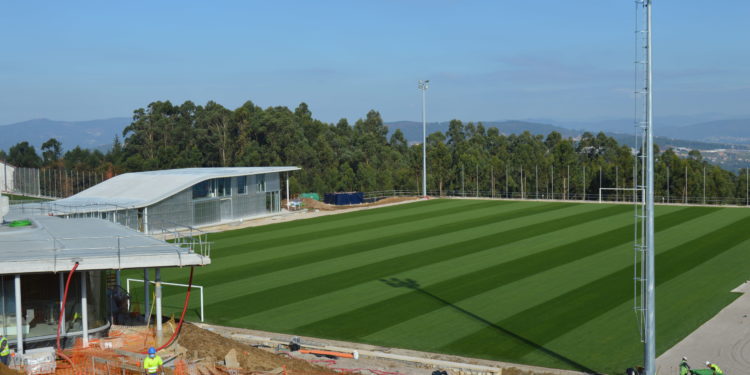 A alcaldesa de Mos informa do arquivo das denuncias á cidade deportiva do Celta en Pereiras