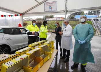 Os ‘covid auto’ de Vigo suman 85.000 probas PCR, 5.600 delas á comunidade educativa