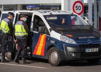 Detenido un hombre con 30 antecedentes que intentaba robar en un garaje de Vigo