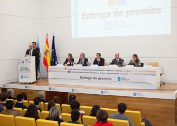 Nueve estudiantes de institutos de Vigo, Nigrán y O Porriño, premiados por su «esfuerzo y superación personal»
