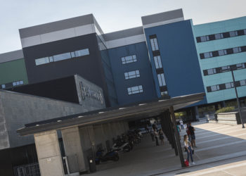 Un brote de Covid 19 en Radiología del Álvaro Cunqueiro obliga a cancelar ecografías