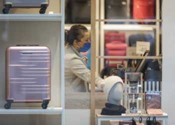 El área sanitaria de Vigo retoma su recuperación: caen los nuevos contagios y vuelven a bajar la incidencias