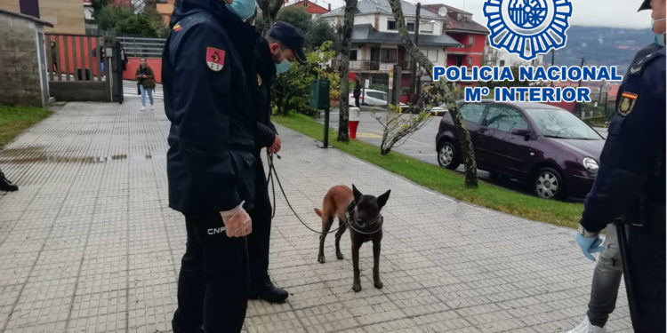 La Comisaría de Vigo activa su dispositivo de vigilancia en colegios e institutos
