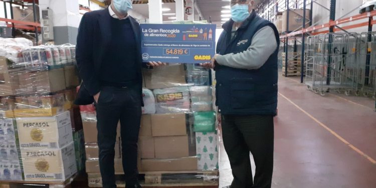 Gadis entrega al Banco de Alimentos de Vigo 54.800 euros donados por sus clientes