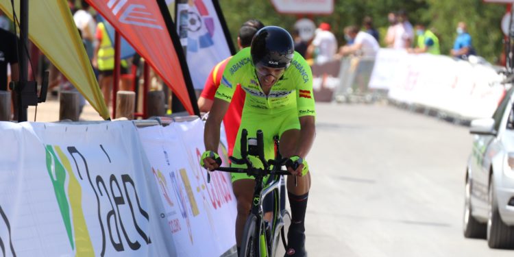 Noel Martín repetirá en 2021 como capitán de ruta del Vigo-Rías Baixas