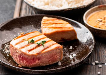 Menú con estrella Michelin en Nochebuena para dos comedores sociales de Vigo