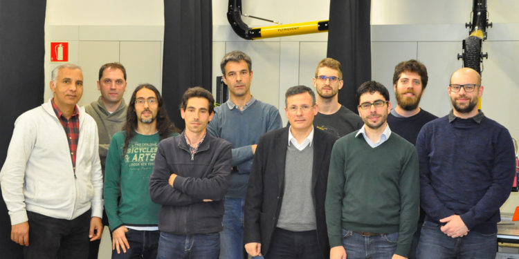 O grupo LaserON da Universidade de Vigo recibe o primeiro premio do Instituto Americano do Láser