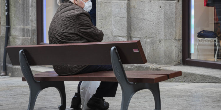 El área de Vigo reduce su incidencia acumulada por segundo día tras realizar sólo 725 PCR