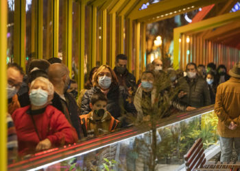 Los efectos de la Navidad no cesan: el área sanitaria de Vigo suma casi 100 casos activos más