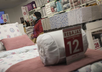 ¿Qué comercios abrirán más allá de las 18.00 horas en Galicia por considerarse esenciales?