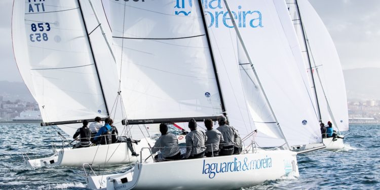 Gonzalo Araújo manda en las Winter Series de J70 en Vigo