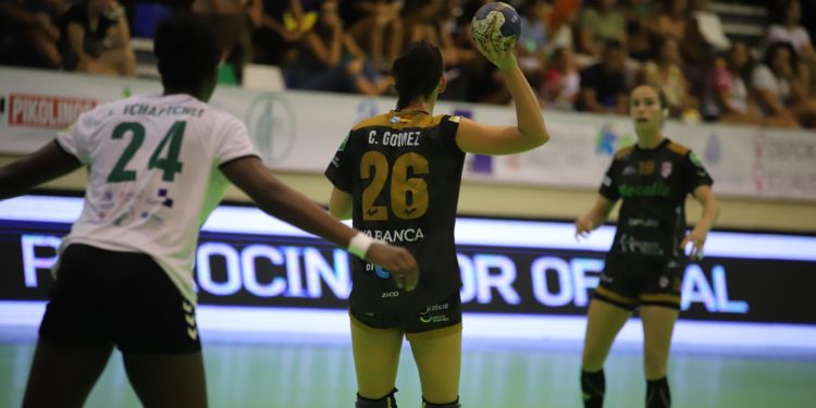 El Elche-Guardés, suspendido por varios casos de Covid-19