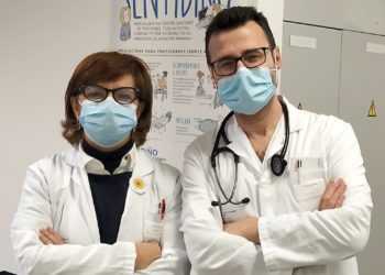 El Cunqueiro trabaja en dos ensayos clínicos para evitar infecciones graves en pacientes con Covid-19