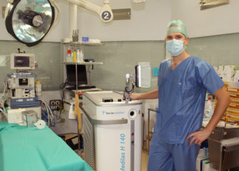 El Hospital Vithas Vigo logra tratar cálculos de hasta tres centímetros en menos de una hora