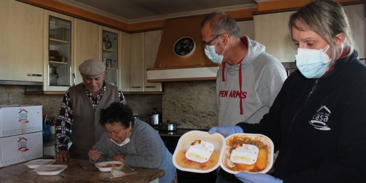 Nigrán estrea o ano coa posta en marcha do programa ‘Xantar na Casa’ para maiores e dependentes