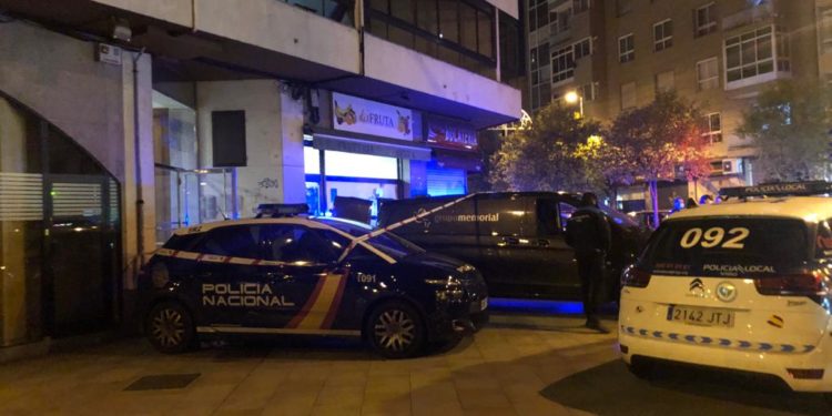 Fallece un niño de 11 años al precipitarse desde un sexto piso en Vigo
