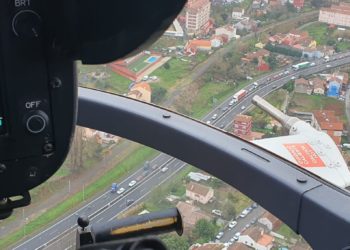 La Policía Nacional de Vigo refuerza los controles de movilidad por tierra y aire