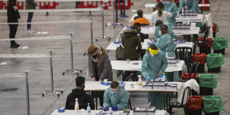 Vigo estrecha el cerco sobre los asintomáticos