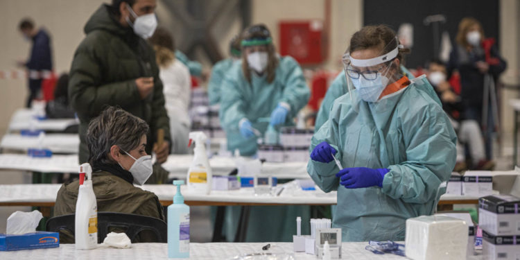 Vigo estrecha el cerco sobre los asintomáticos