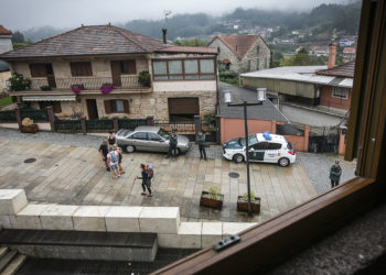 Covelo, sin contagios, y Mos, en riesgo extremo, estrenan las mismas medidas ‘anticovid’