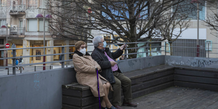 La tercera ola empieza a remitir en el área de Vigo: bajan la incidencia, los hospitalizados y los casos activos