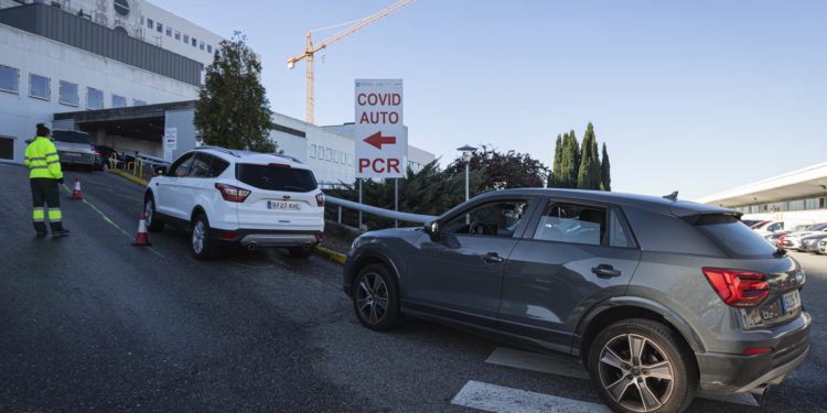 Sanidade asegura que el brote del Meixoeiro, con seis casos de cepa británica, se encuentra “en remisión”