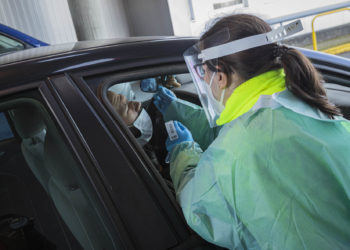 Investigadores da UVigo deseñan un modelo para estimar o avance da Covid-19 tendo en conta as súas mutacións