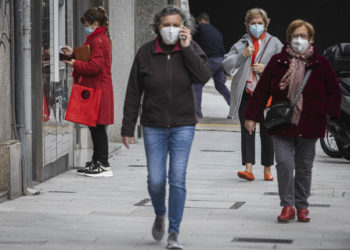 El área sanitaria de Vigo repite los contagios del día anterior tras caer a la mitad las PCR realizadas