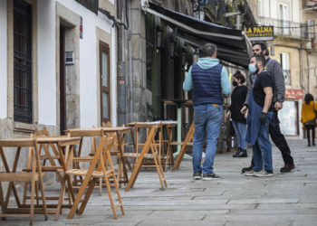 Las terrazas vuelven a dar vida a las calles de Vigo