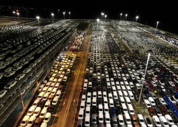 El Puerto de Vigo invierte 1 millón de euros en las luminarias de Beiramar, Areal y Bouzas