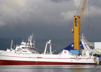 El pesquero vigués «Argos Pereira», aislado en Montevideo con 28 positivos a bordo