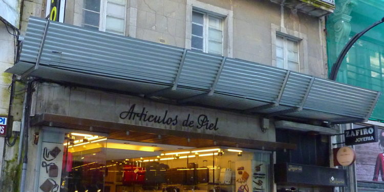 Barros, artículos de piel