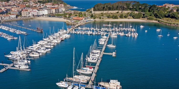 El Monte Real será el primer club de Galicia en ofrecer los prestigiosos cursos náuticos de la RYA