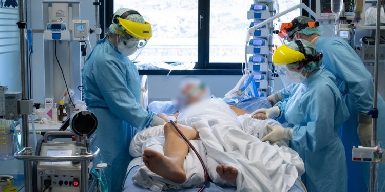 El Cunqueiro ya ha salvado 70 vidas gracias a la terapia de circulación extracorpórea