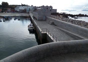 Rescatada una persona que se cayó en una zona de difícil acceso en Vigo