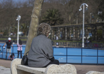 Vigo sale en estampida para disfrutar de un día primaveral en playas, parques y terrazas