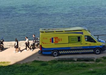 Barandilla rota paseo Bouzas herido