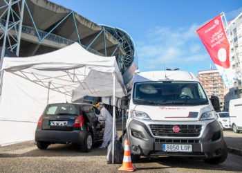 El aparcamiento de Balaídos ya tiene su particular ‘covid-auto’