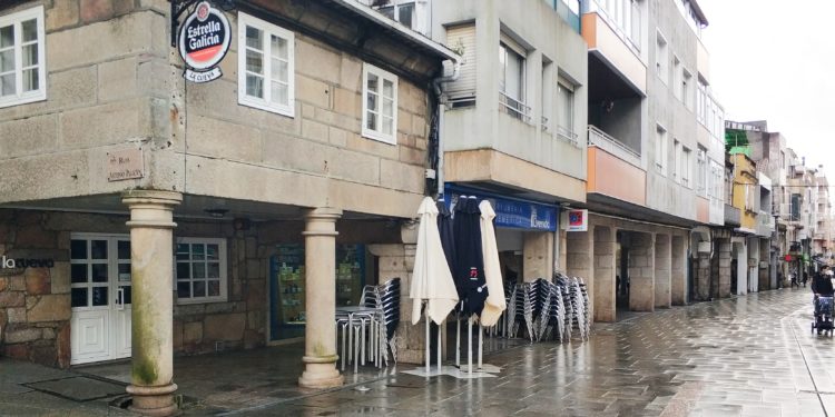 Todos los concellos del área sanitaria de Vigo, salvo dos, reducen su incidencia acumulada