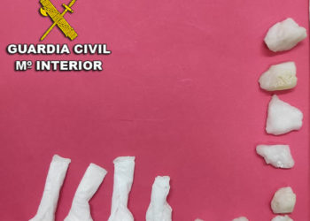 Una conductora, pillada en Cangas con 20 gramos de cocaína, da positivo cuando viajaba con su bebé