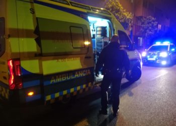 La Policía Nacional de Vigo auxilia a una mujer a punto de dar a luz en la calle